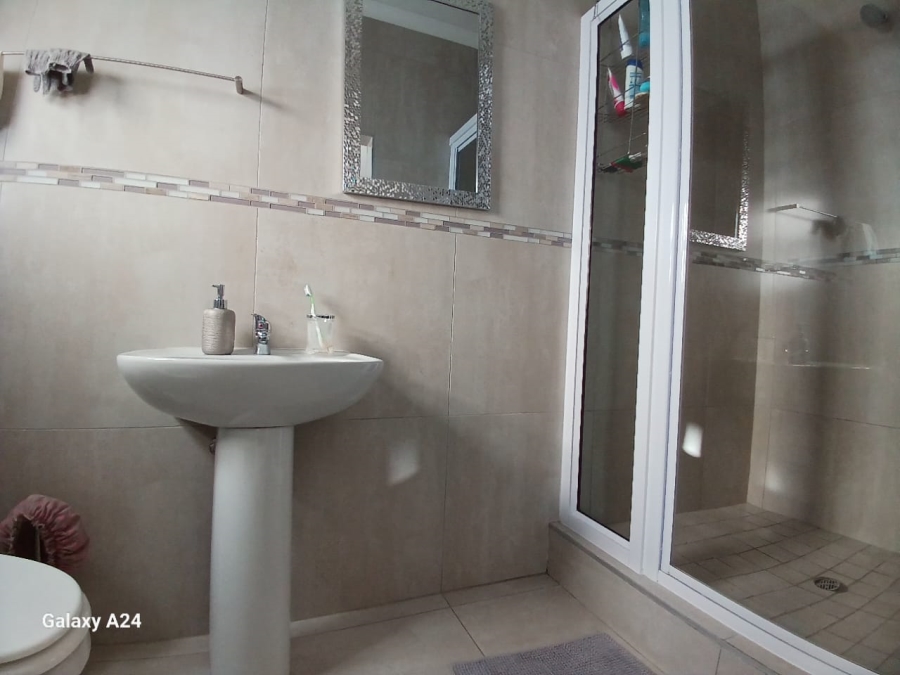 3 Bedroom Property for Sale in Kidds Beach Eastern Cape